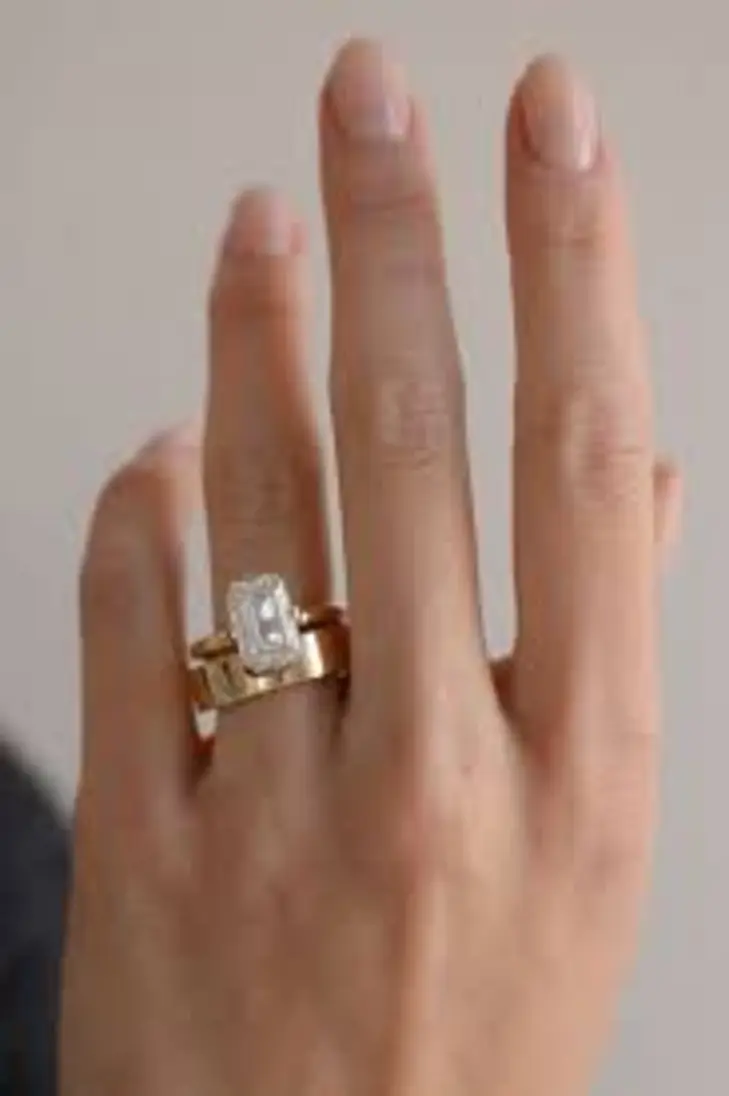 Modern engagement rings in Houston